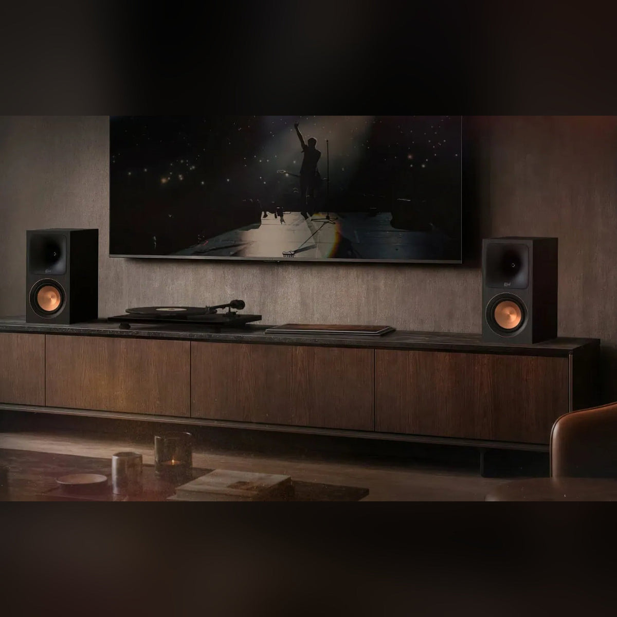 Klipsch RP-500PM: Reference Premiere, With the Amp Inside