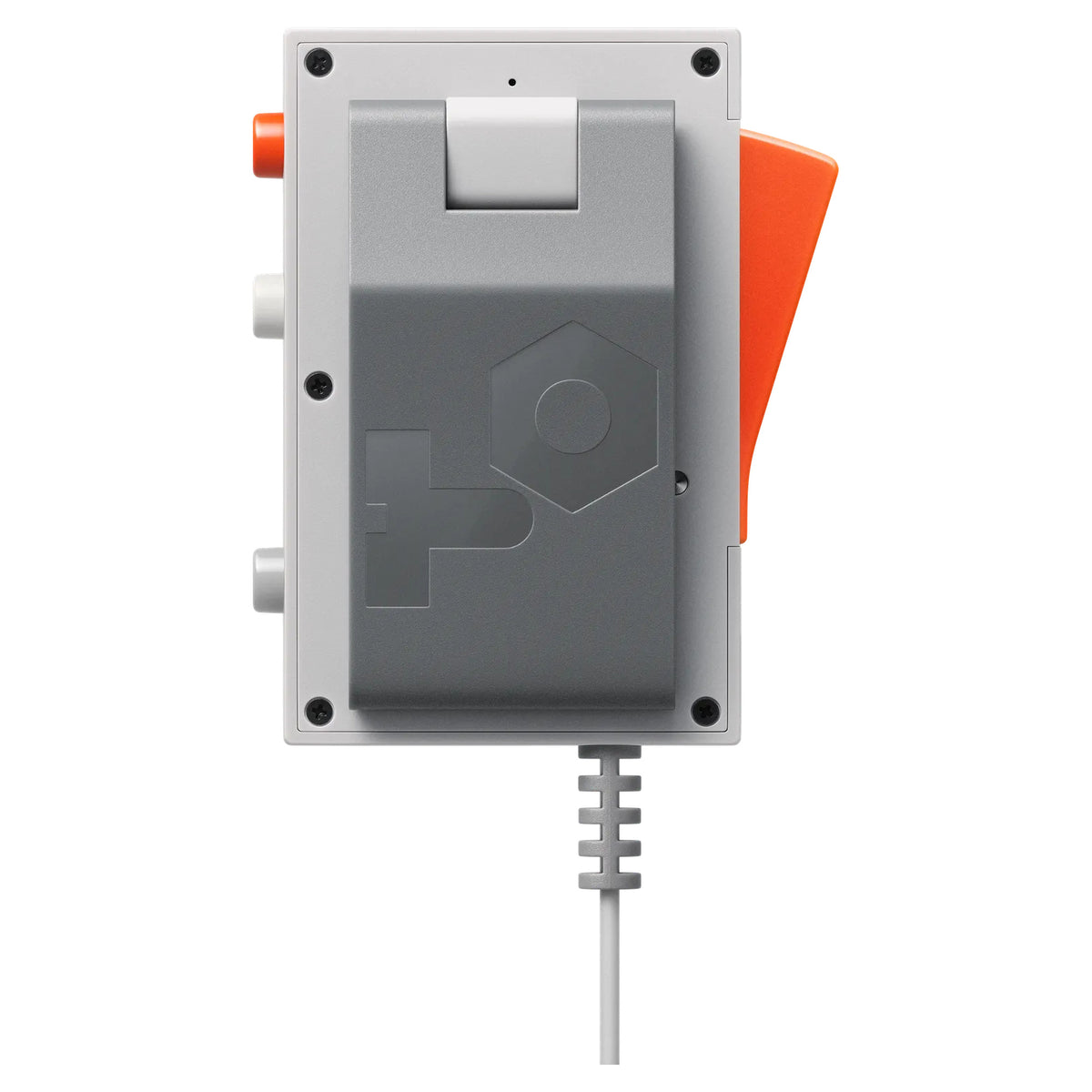 Teenage Engineering EP-2350 FX MIC, back panel with battery compartment